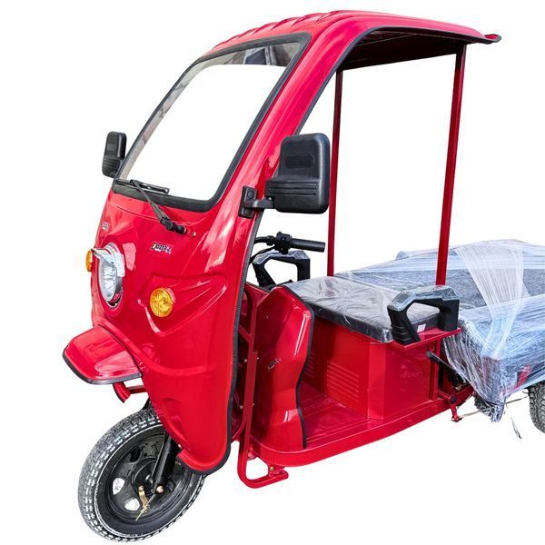 Кабіна для електротрицикла вантажного DOZER Mod 3Е А0060749 фото